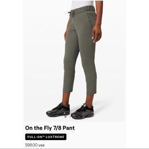 Lululemon on the fly pants